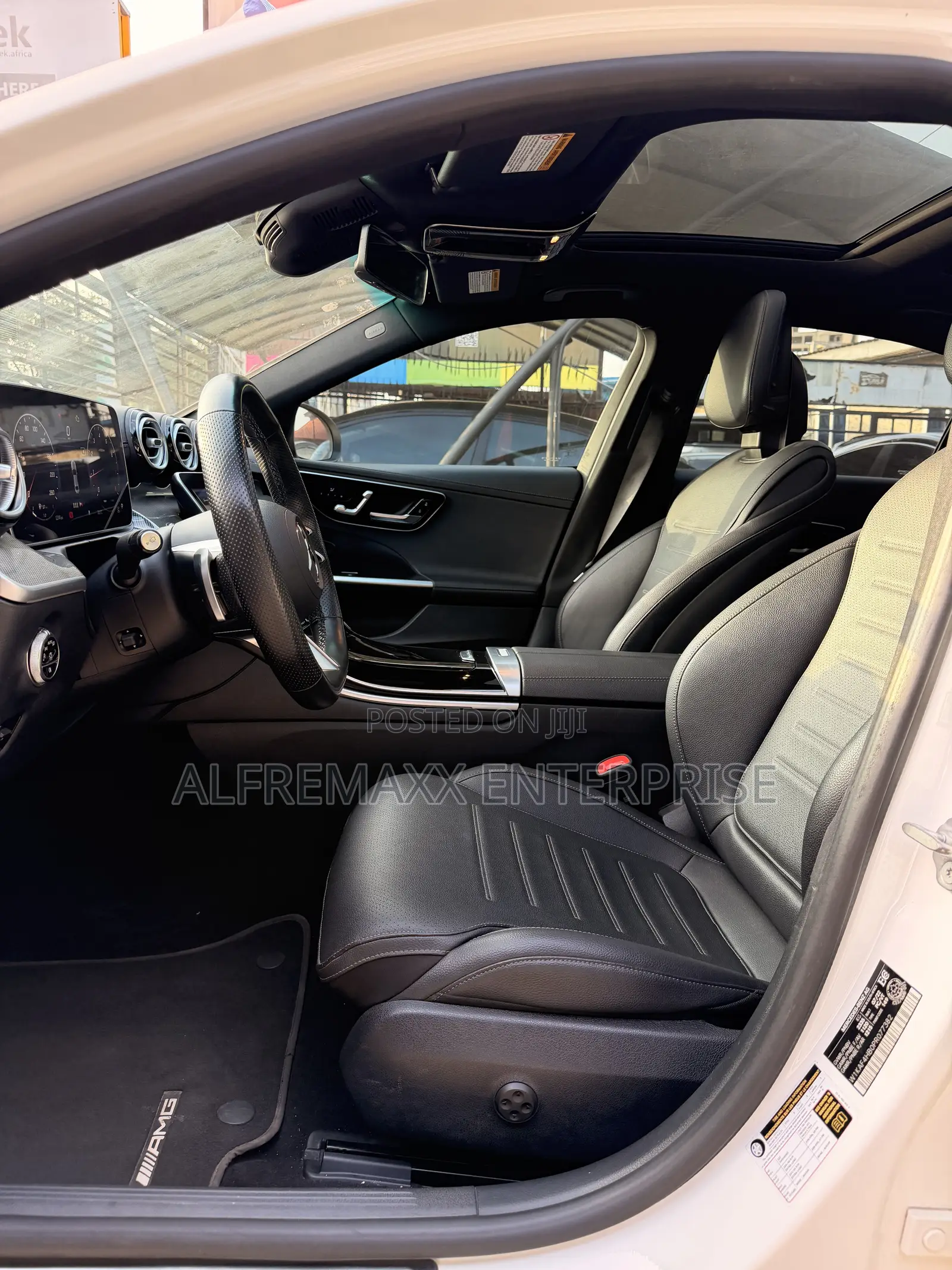 Mercedes-Benz C300 2023 White