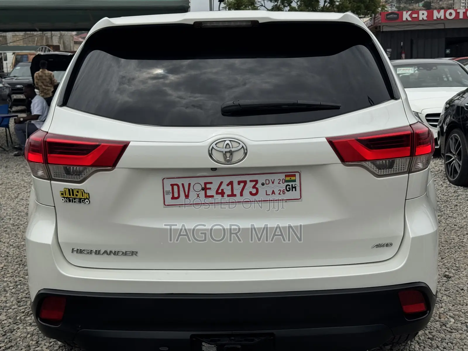 Toyota Highlander LE 4x2 (2.7L 4cyl 6A) 2018 White