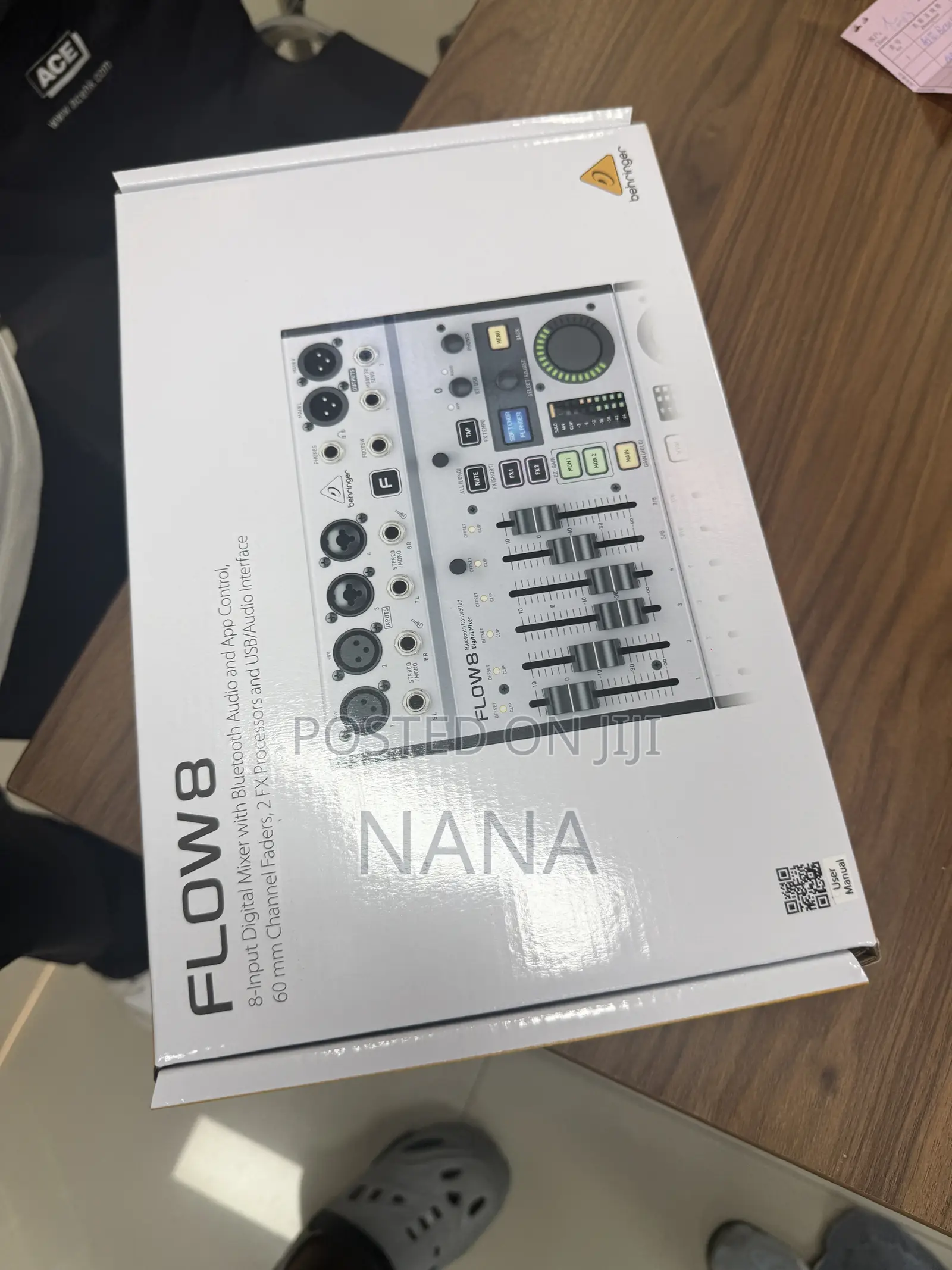 Behringer FLOW8