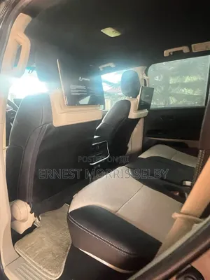 Toyota Land Cruiser 2022 Black