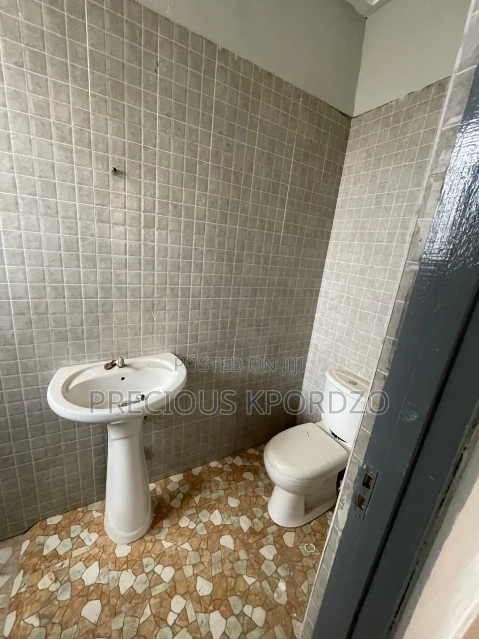 1bdrm Room & Parlour in Adn Nw Legon for rent
