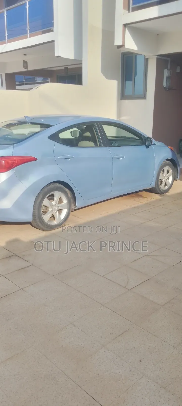 Hyundai Elantra 2011 Blue