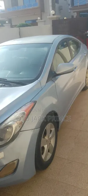 Hyundai Elantra 2011 Blue