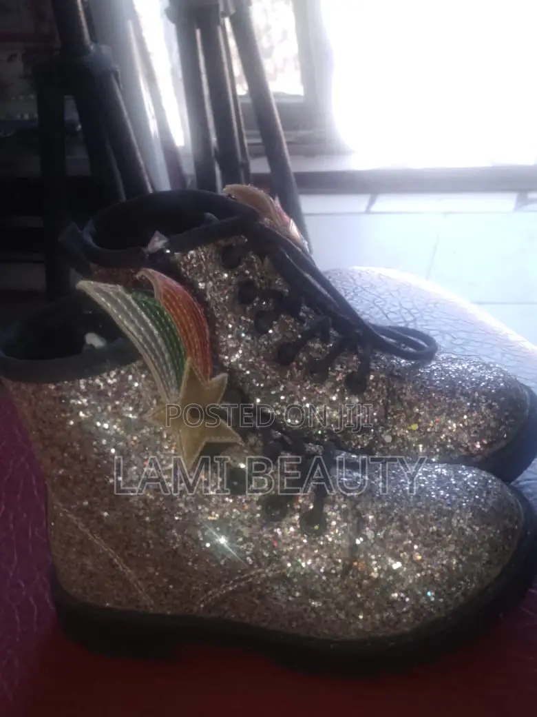 Unisex Sparkle Babies Shoe Size 8