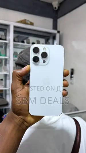 Apple iPhone 15 Pro Max 256 GB White