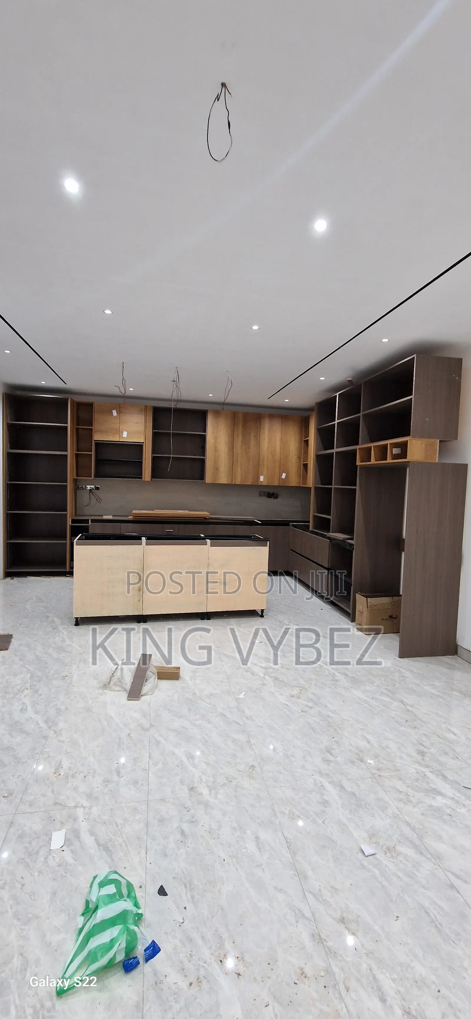 Professional Carpenter in Accra - Kitchen Cabinets, Wardrobes, Doors
