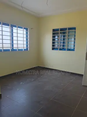 3bdrm Apartment in Homxtra Real Estates, Last Stop for rent