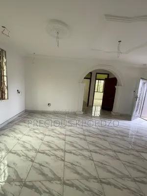 2bdrm Apartment in Commandos Adenta for rent