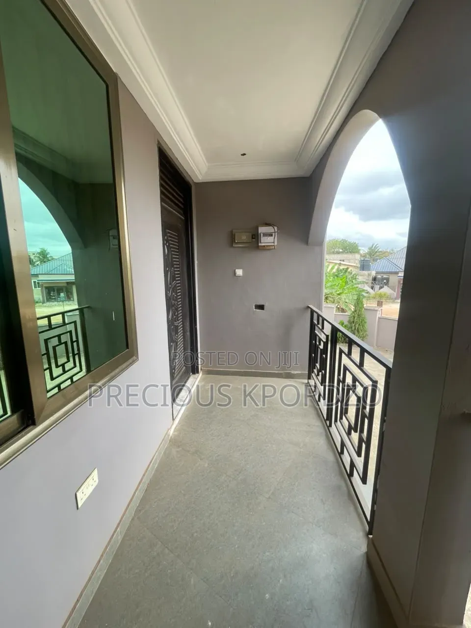 2bdrm Apartment in Commandos Adenta for rent