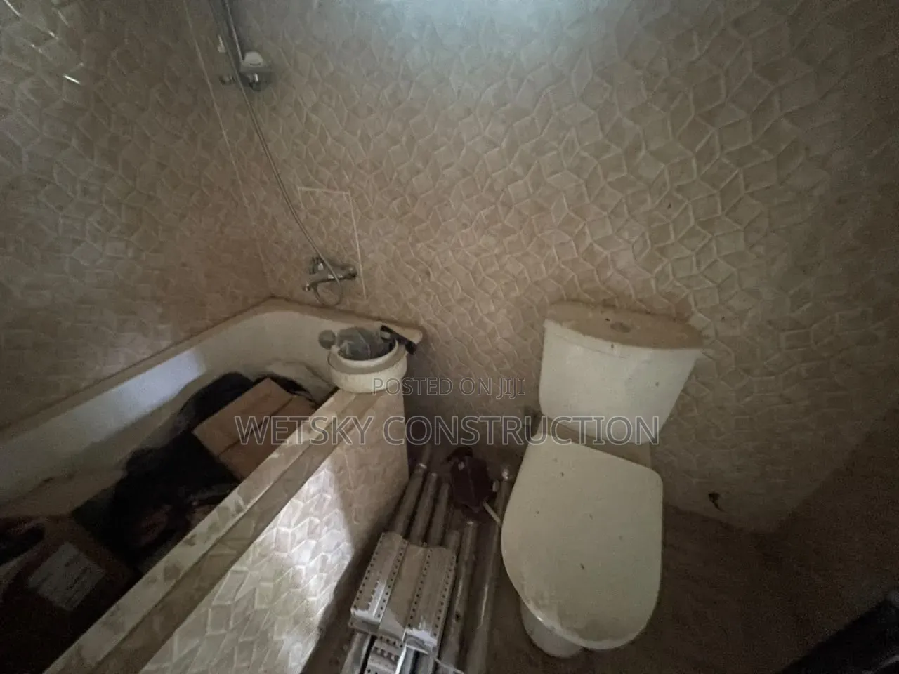 2bdrm Apartment in Pokuase Fayad for rent