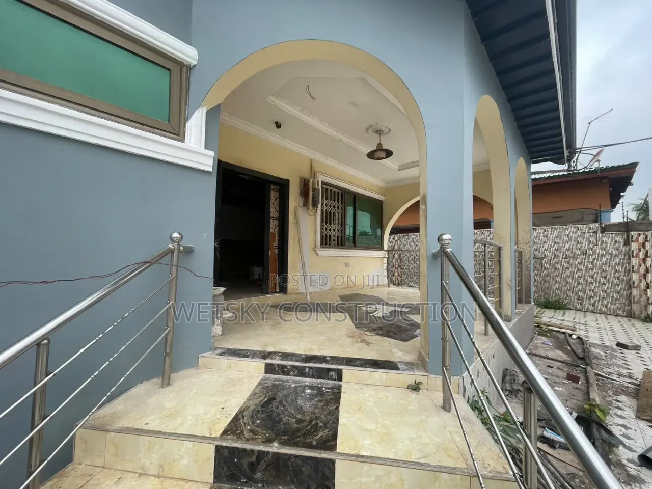 2bdrm Apartment in Pokuase Fayad for rent
