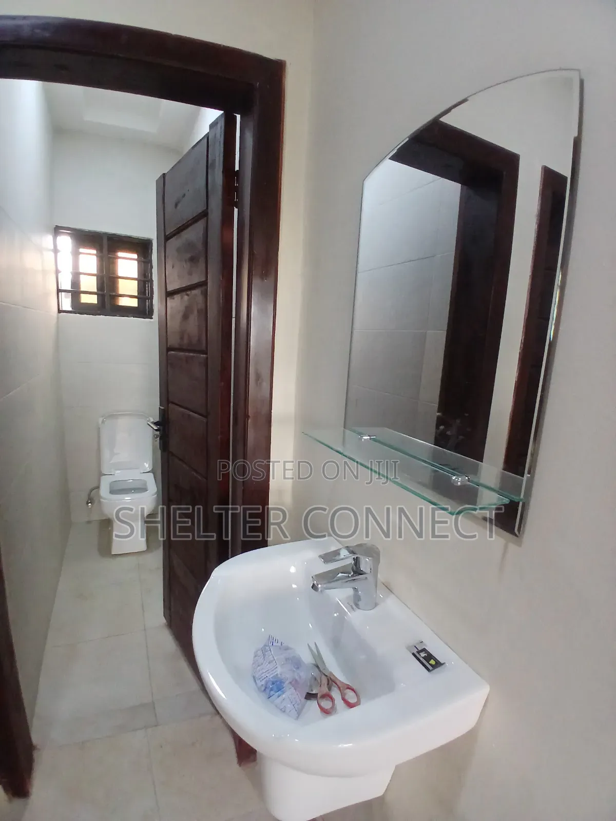 2bdrm Apartment in Adenta, Barrier for rent