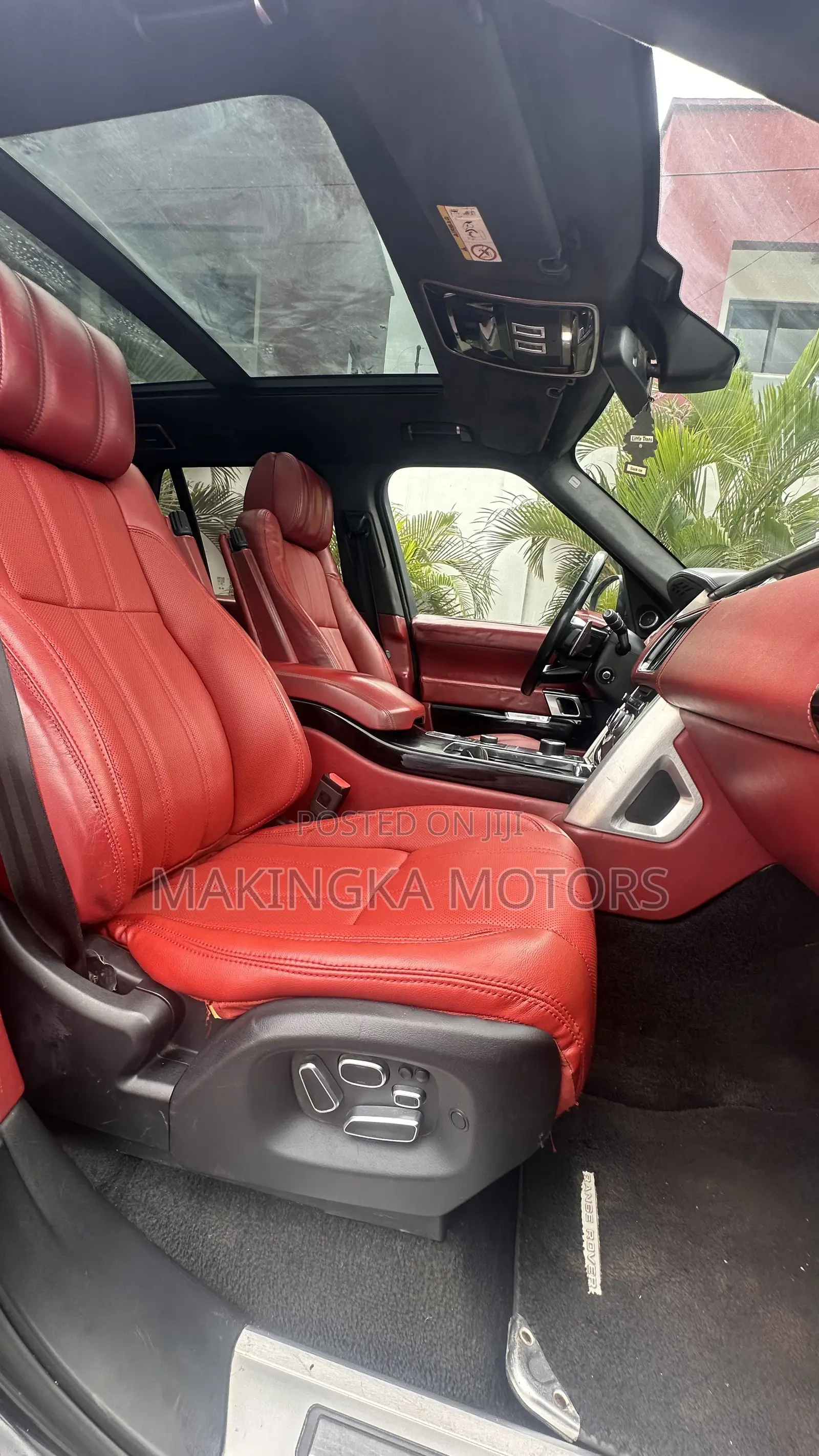 Land Rover Range Rover Vogue 2015 Black