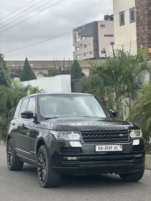 Land Rover Range Rover Vogue 2015 Black