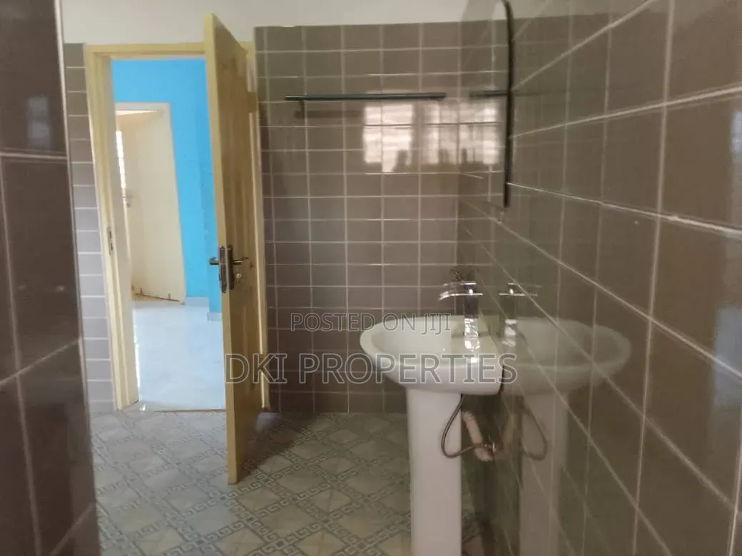 1bdrm Apartment in Dki Properties, Malejor for rent