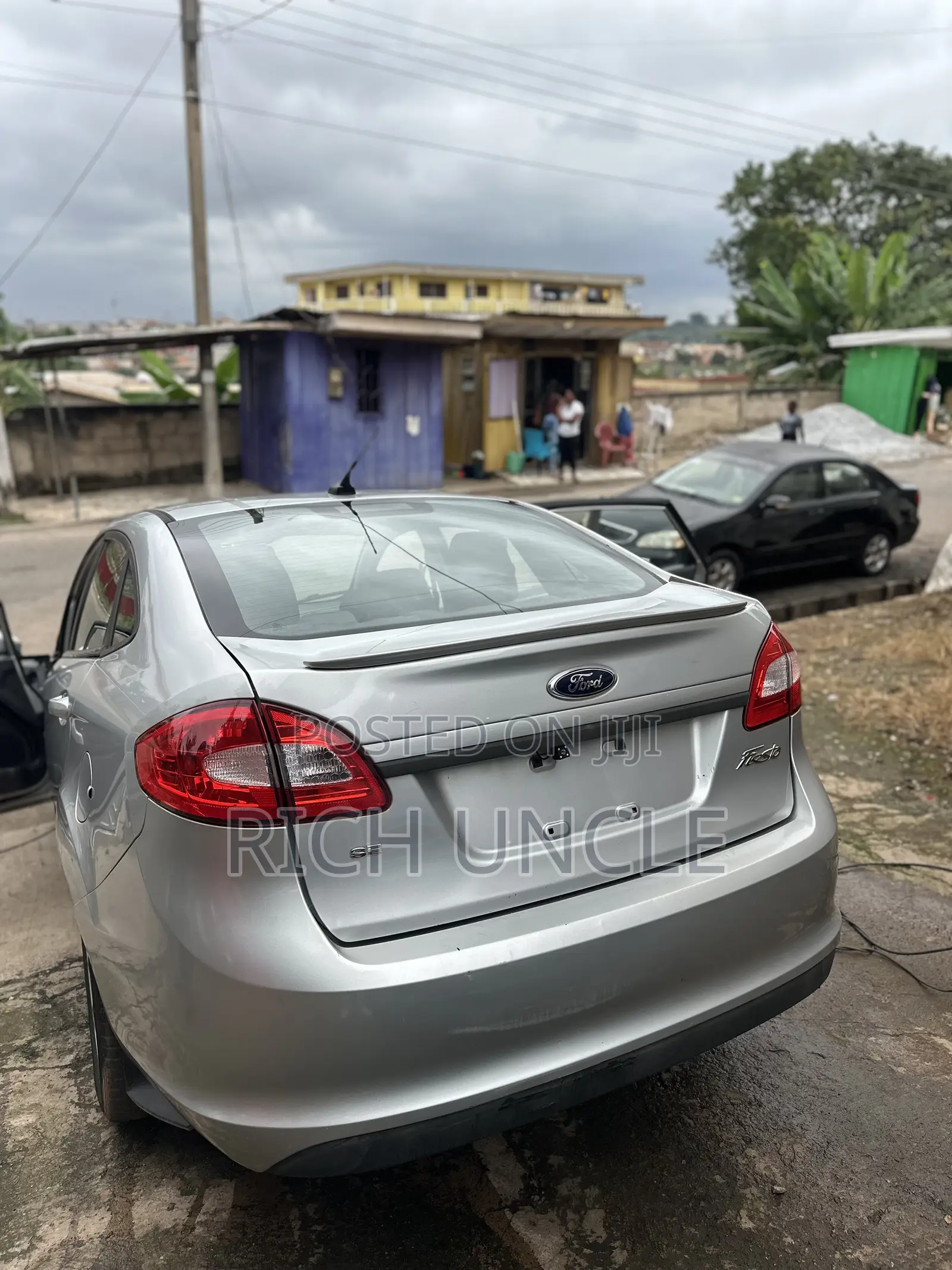 Ford Fiesta 2014 Silver