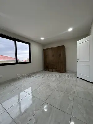 3bdrm Apartment in A&C Mall, East Legon for rent