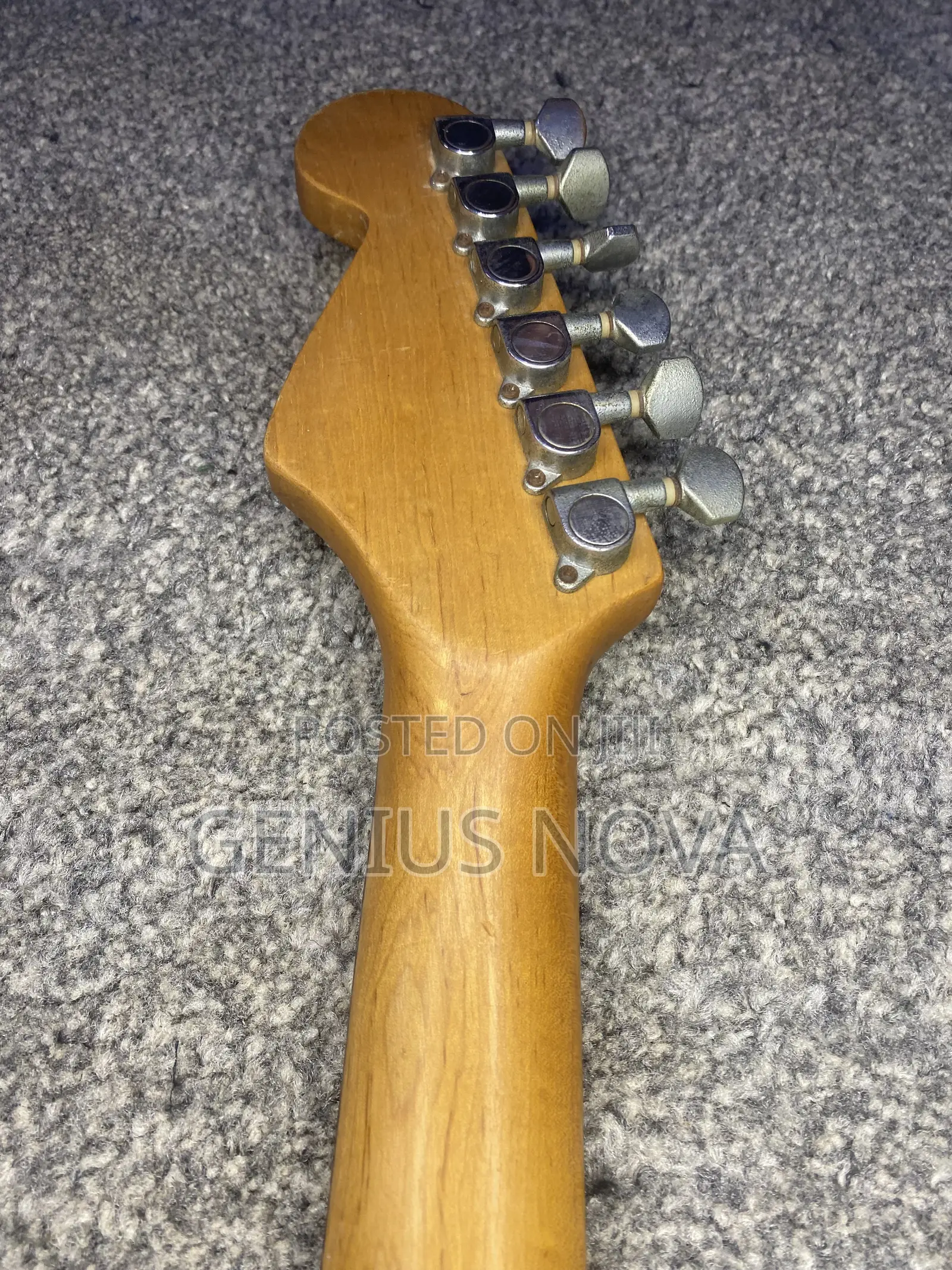 Maxtone Electric Guitar