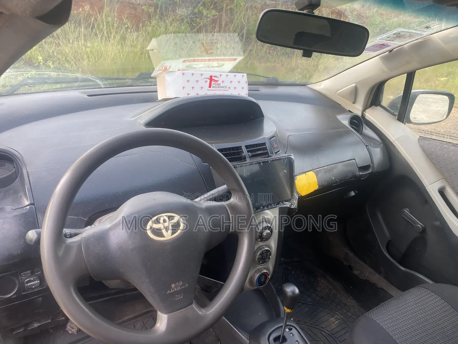 Toyota Vitz 1.0 FWD 3dr 2010 Black