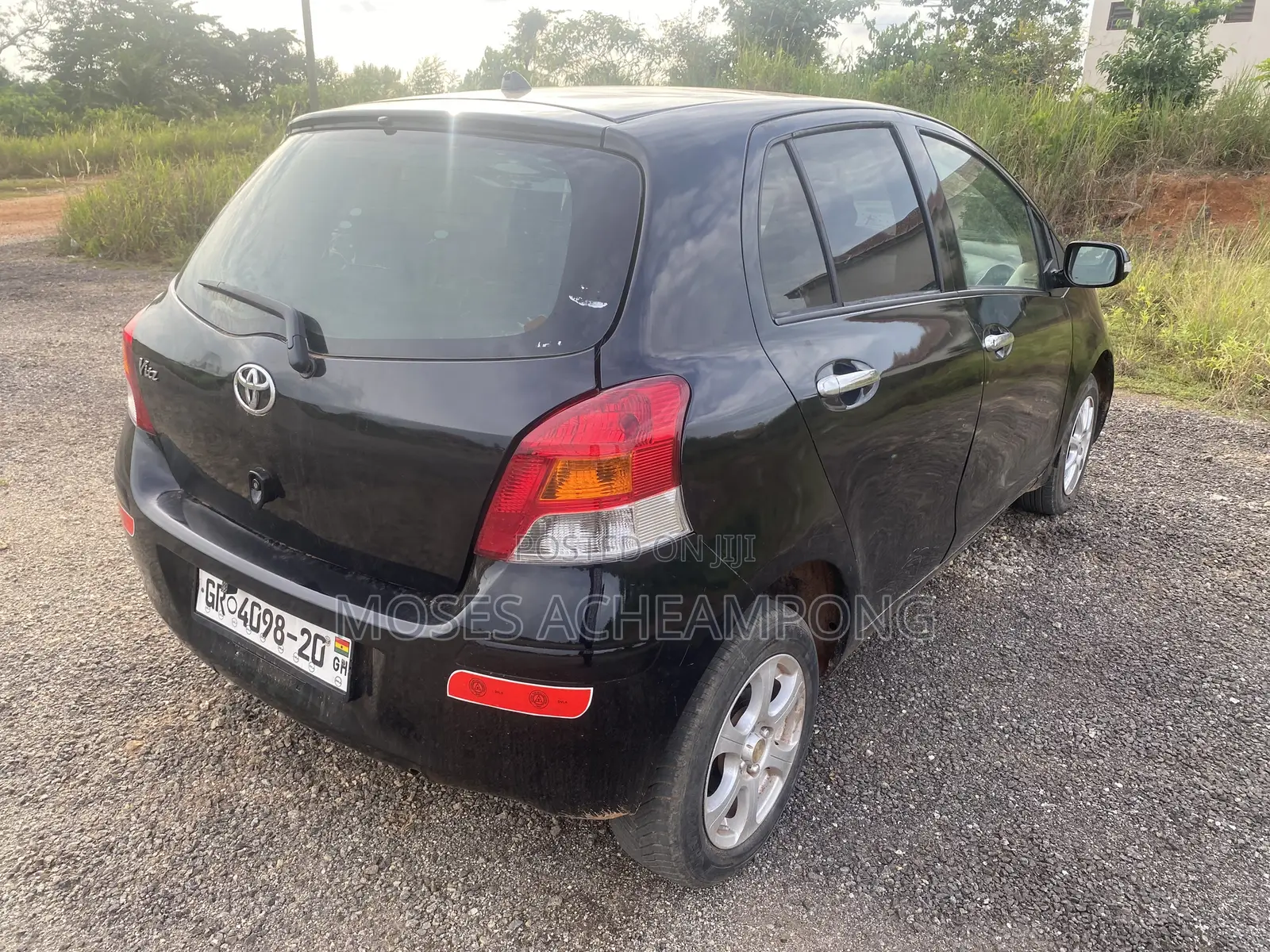 Toyota Vitz 1.0 FWD 3dr 2010 Black