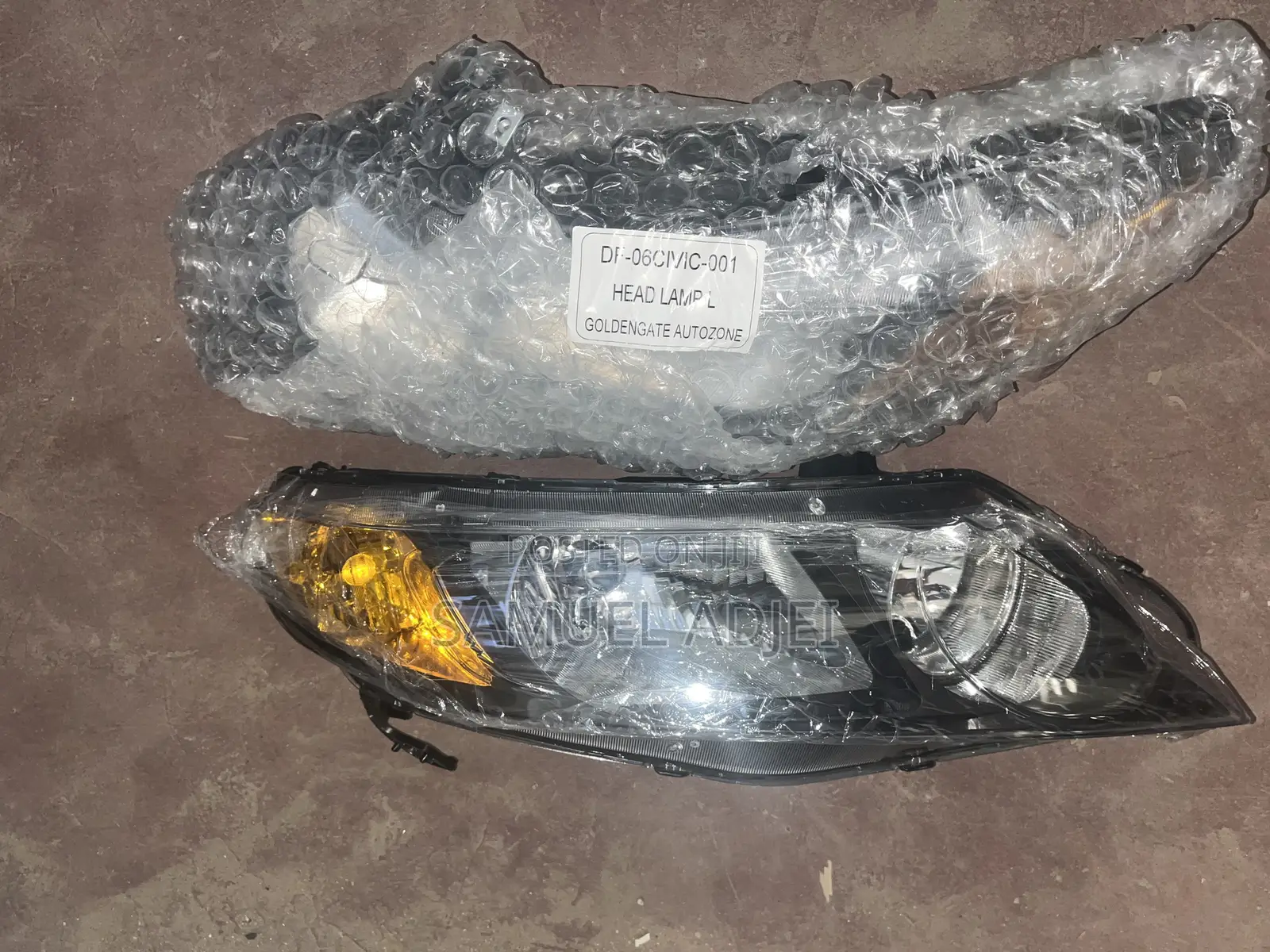 Honda Civic 2006 to 2011 Headlight Pair.