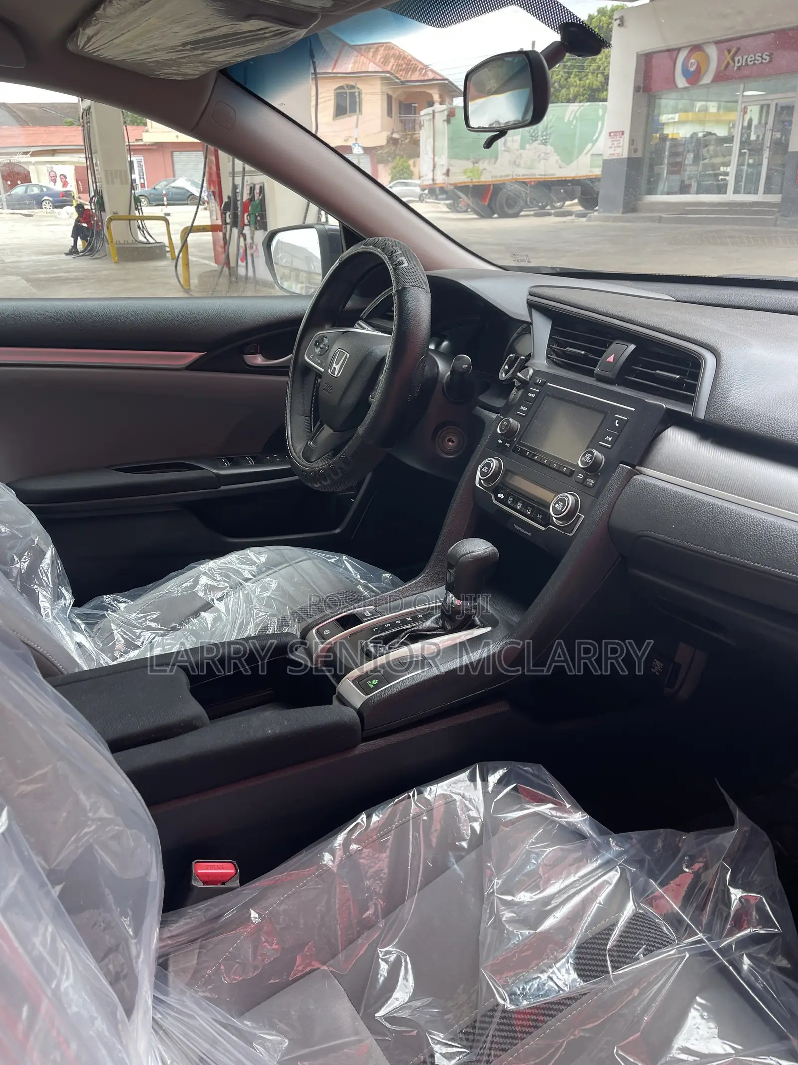 Honda Civic LX 4dr Sedan (2.0L 4cyl) 2016 Gray