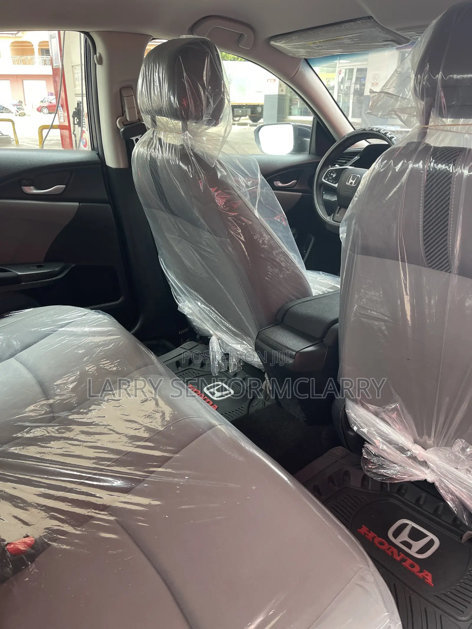 Honda Civic LX 4dr Sedan (2.0L 4cyl) 2016 Gray