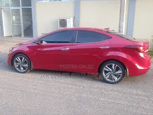 Hyundai Elantra Limited 4dr Sedan (1.8L 4cyl 6A) 2014 Red