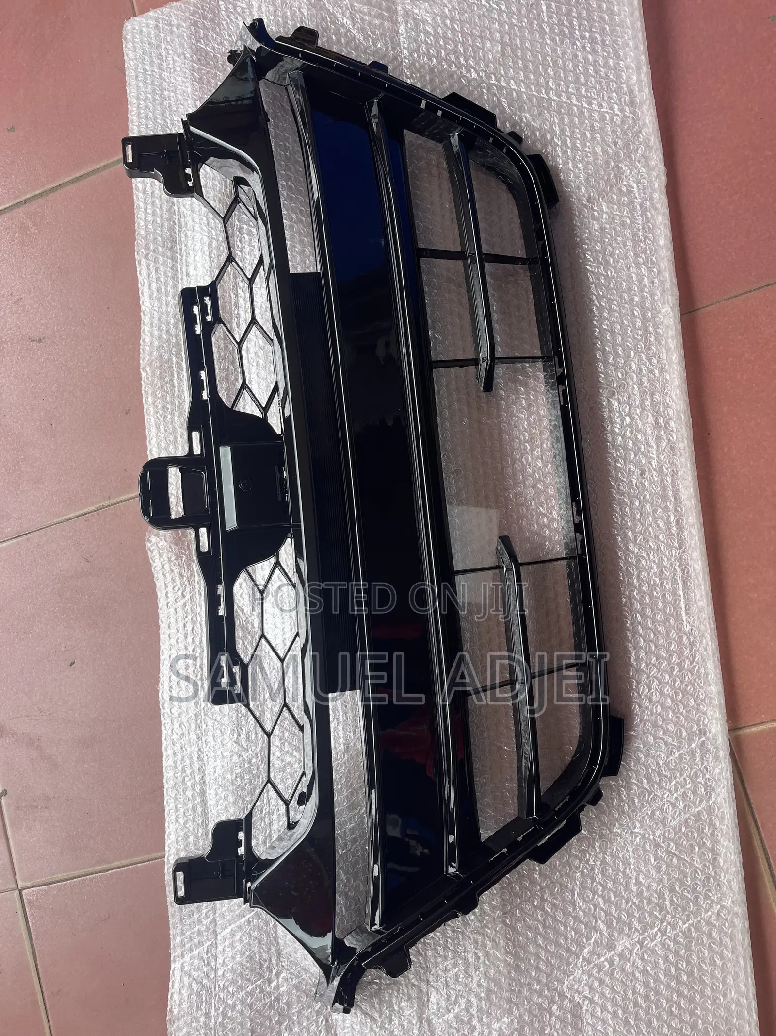 Honda Accord 2018 to 2020 Top Shell/Grille