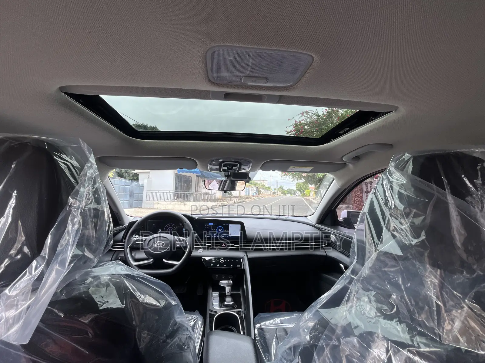 Hyundai Elantra 2023 White