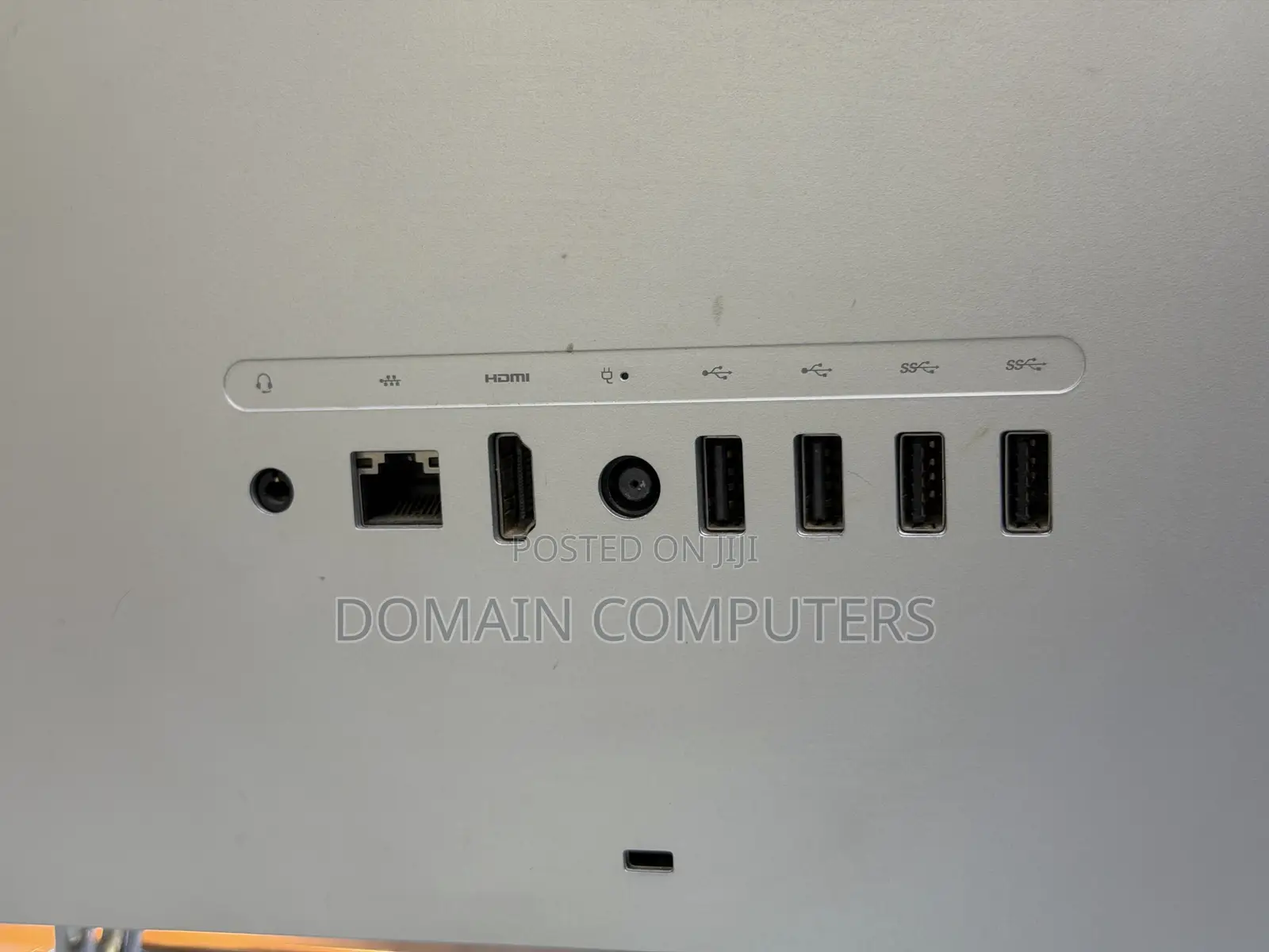 *HP All-in-One (AIO) 27-Dp0xxx*