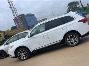 Mitsubishi Outlander SEL AWC 2018 White