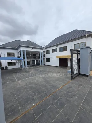 10bdrm House in 10 Bedroom Storey, Keep Fit for sale