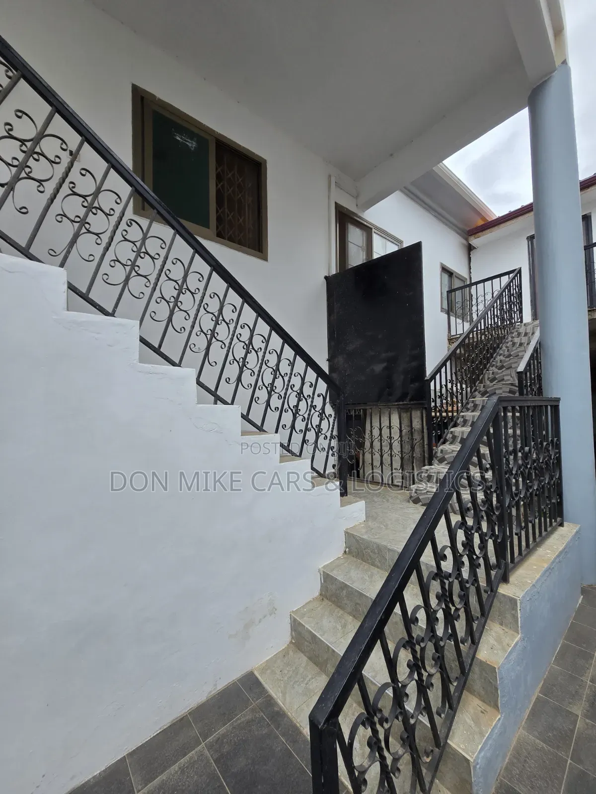 10bdrm House in 10 Bedroom Storey, Keep Fit for sale