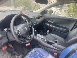 Honda HR-V EX-L w/Navigation AWD 2017 Gray