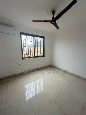 2bdrm Apartment in Community 25 Palace for rent