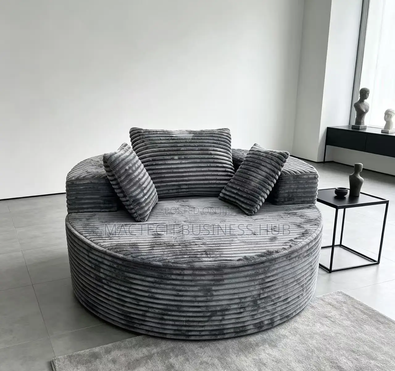 Circular Couch (Compressible)