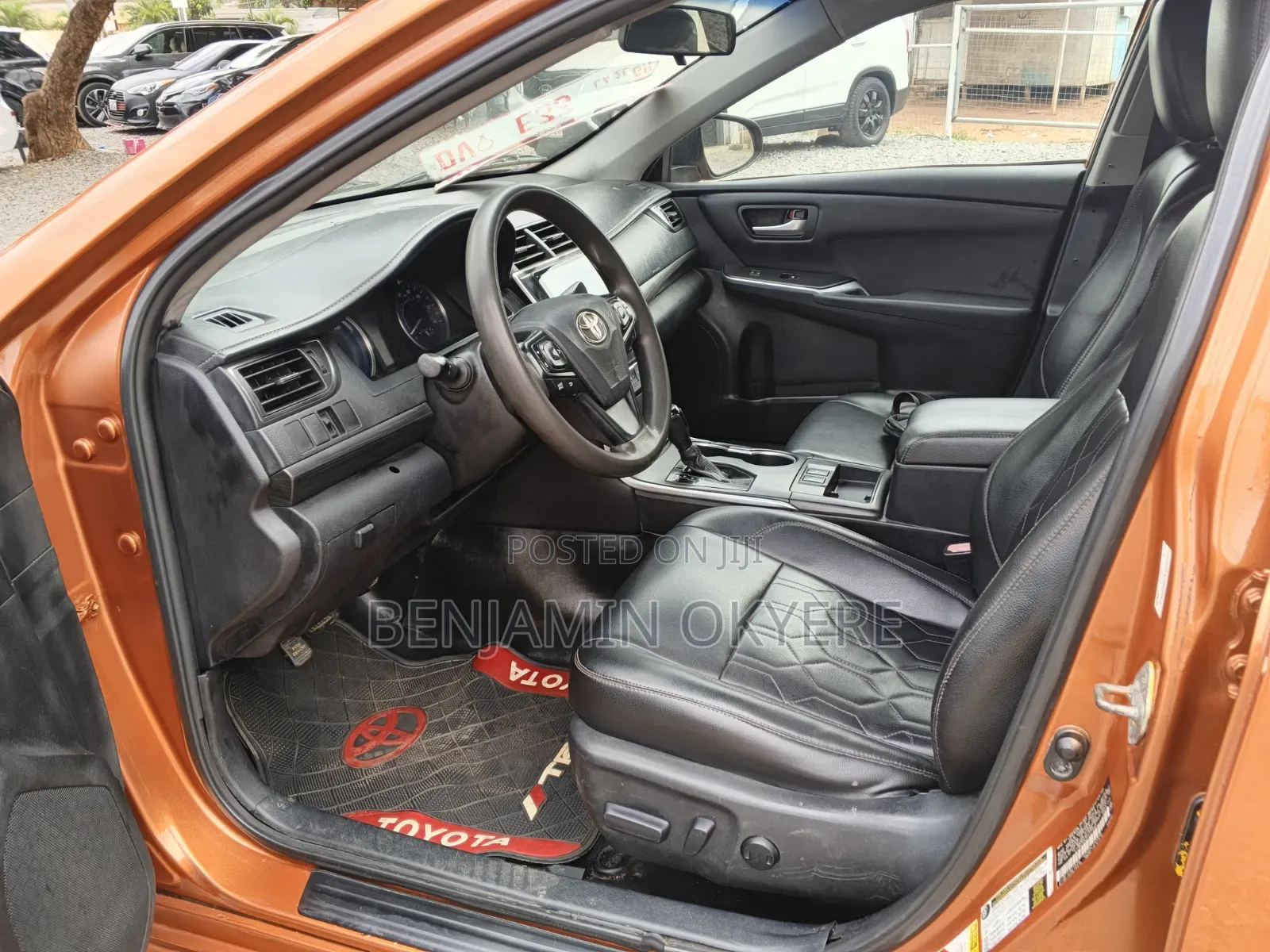 Toyota Camry 2015 Gold