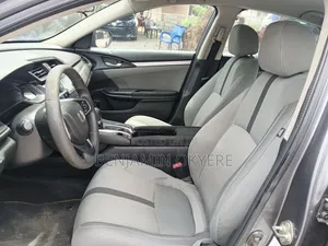 Honda Civic LX 4dr Sedan (2.0L 4cyl) 2016 Gray