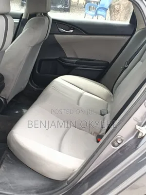 Honda Civic LX 4dr Sedan (2.0L 4cyl) 2016 Gray