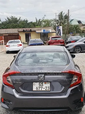 Honda Civic LX 4dr Sedan (2.0L 4cyl) 2016 Gray