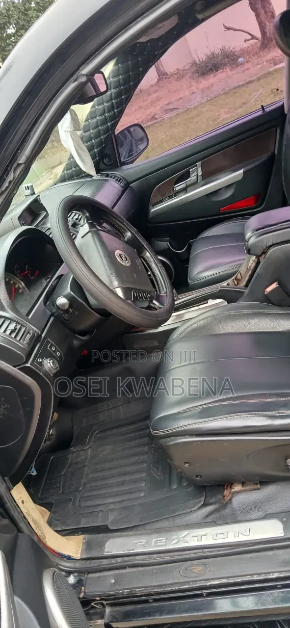 Mercedes-Benz Ponton 2000 Black