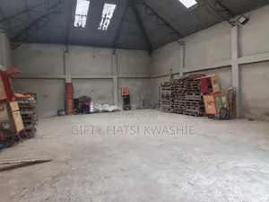 Warehouse for Rent at Abinkyi
