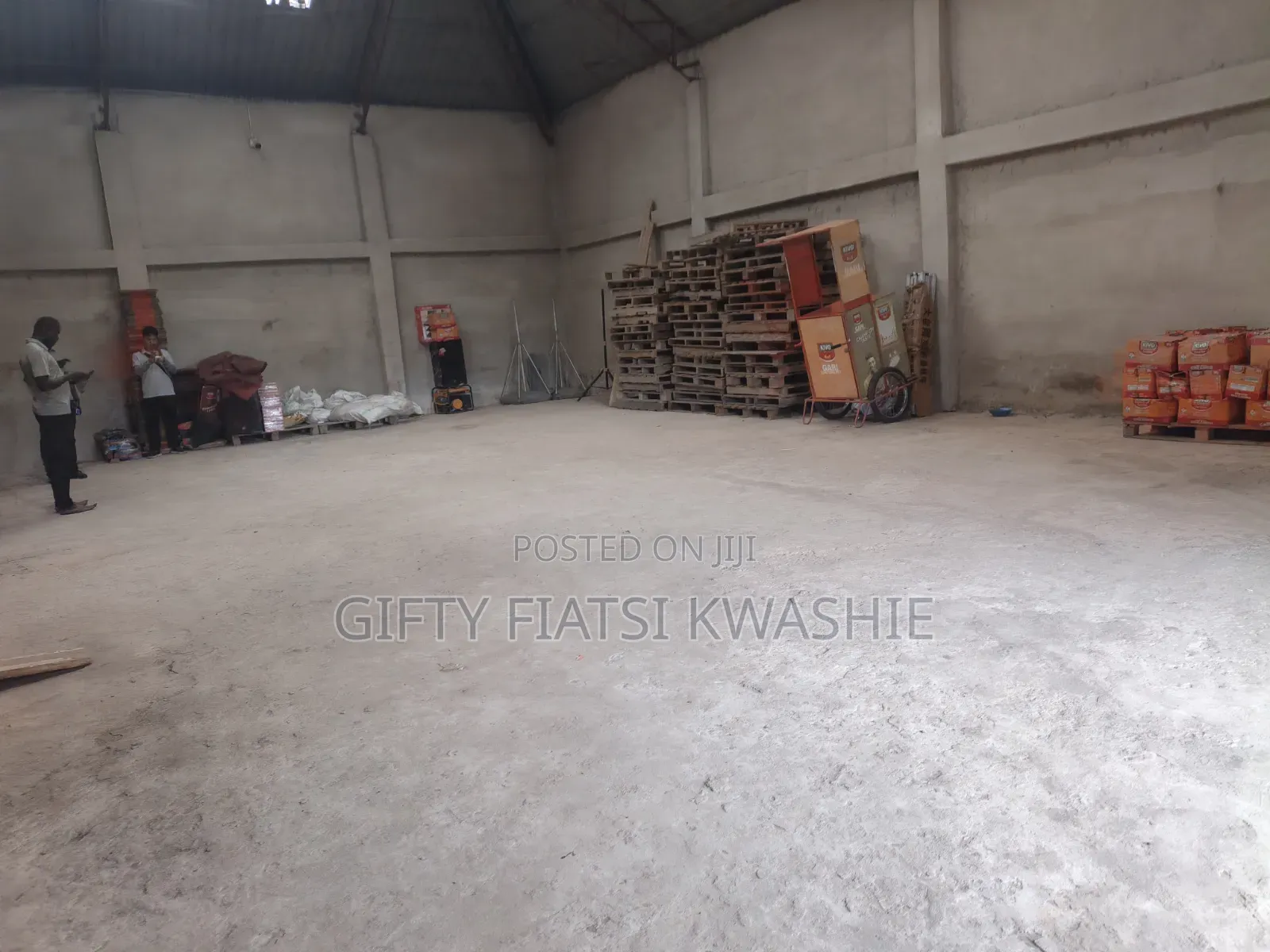 Warehouse for Rent at Abinkyi