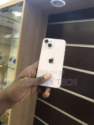 Apple iPhone 13 128 GB Pink