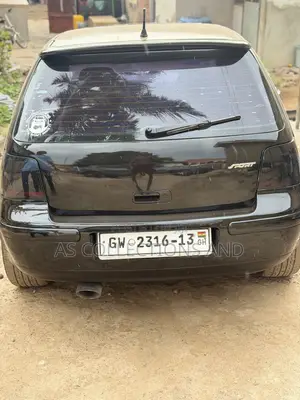 Volkswagen Golf 2000 Black