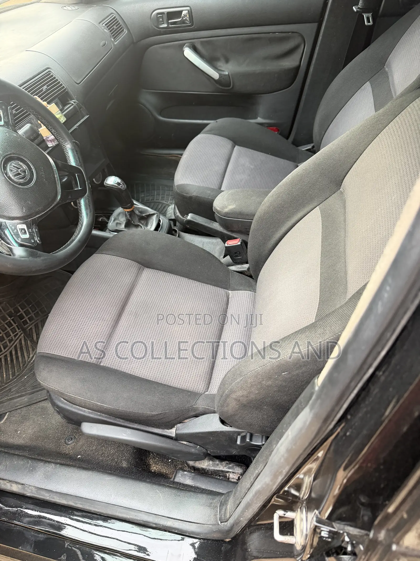 Volkswagen Golf 2000 Black