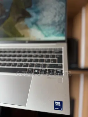 Laptop HP Elitebook 830 G11 16GB Intel Core Ultra 5 SSD 256GB