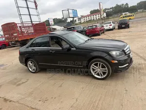Mercedes-Benz C250 2012 Black