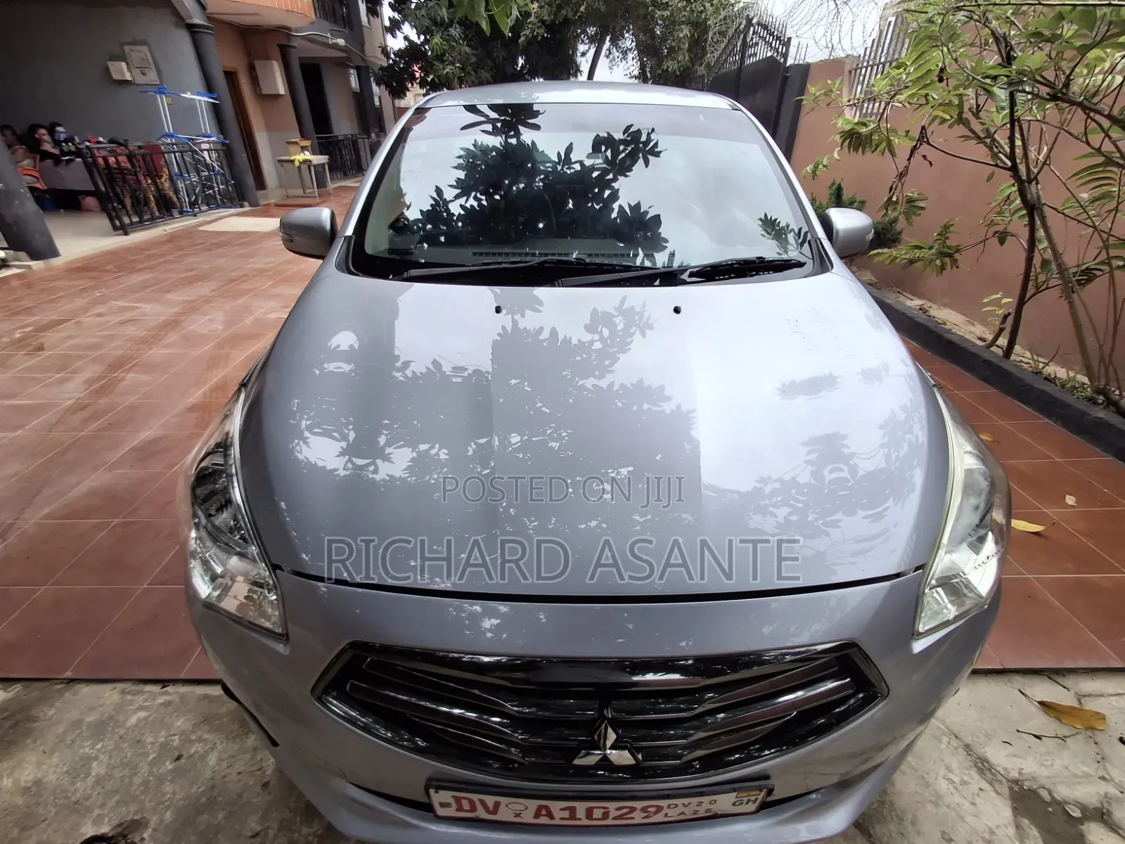 Mitsubishi Attrage 2016 Silver